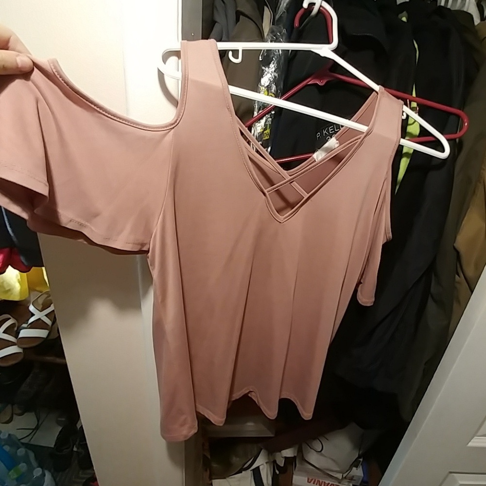 Mauve cold shoulder top